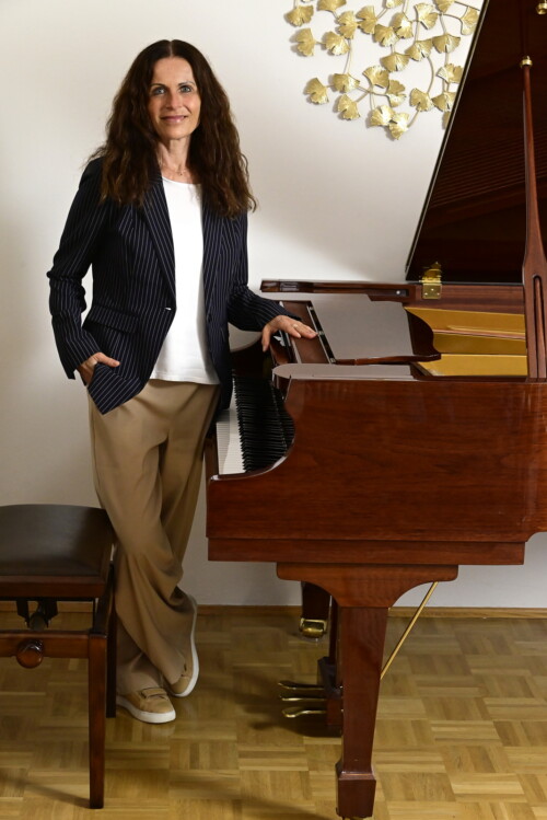 Manuela Laasch - HYPNOSE KLANGBEHANDLUNGEN SENSITIVES systemisches COACHING
